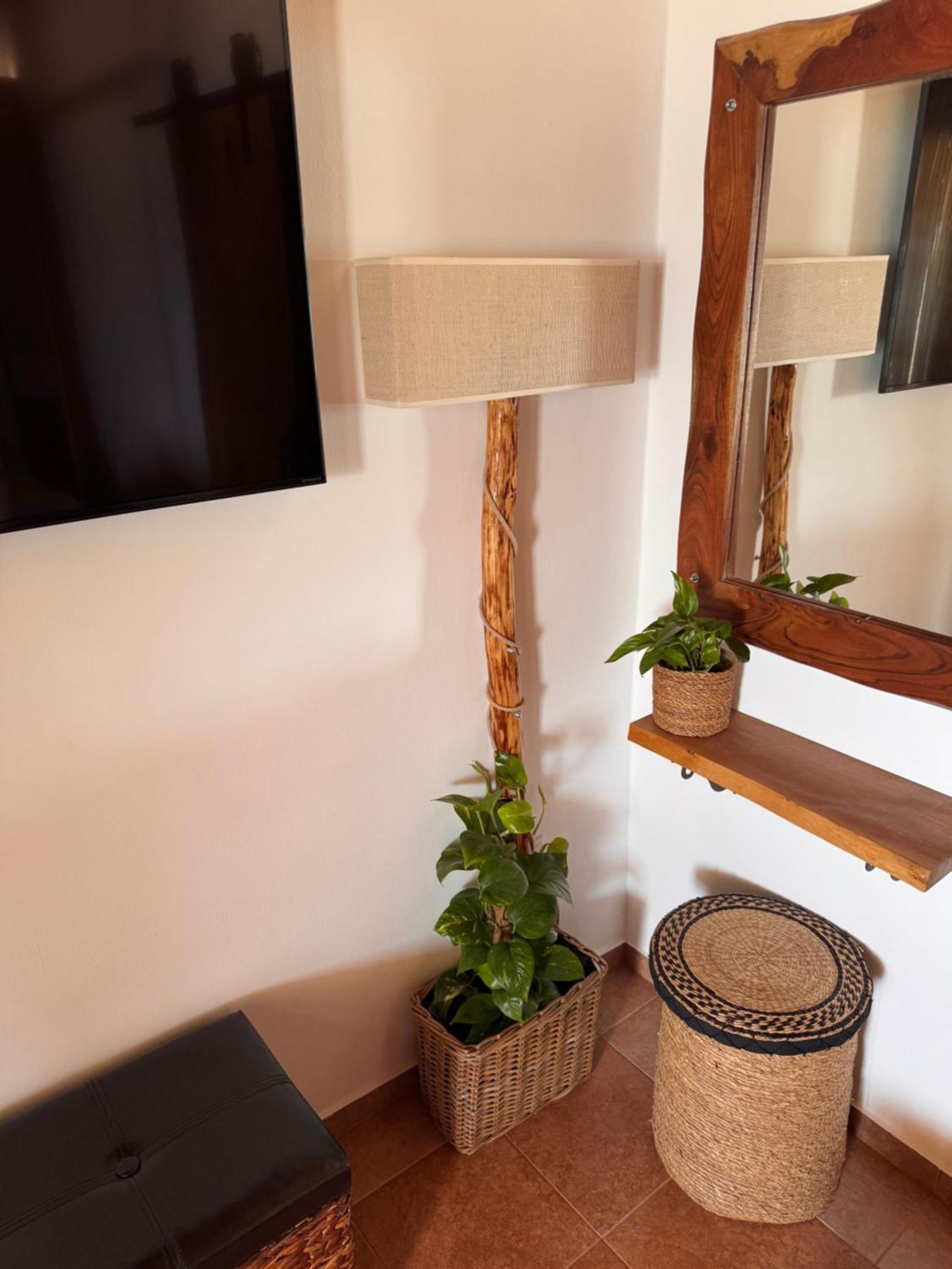 Jasmine Stoupa Villa Buitenkant foto